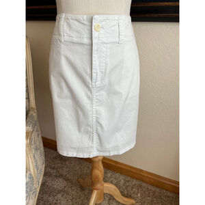 NWT Women's Vineyard Vines White Skirt Size 10